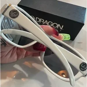 Accessories Dragon White Transit From Y2k Era Poshmark